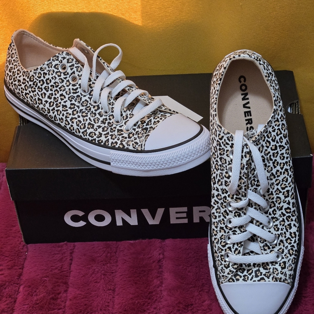 Converse Women's Wild Leopard Sneakers